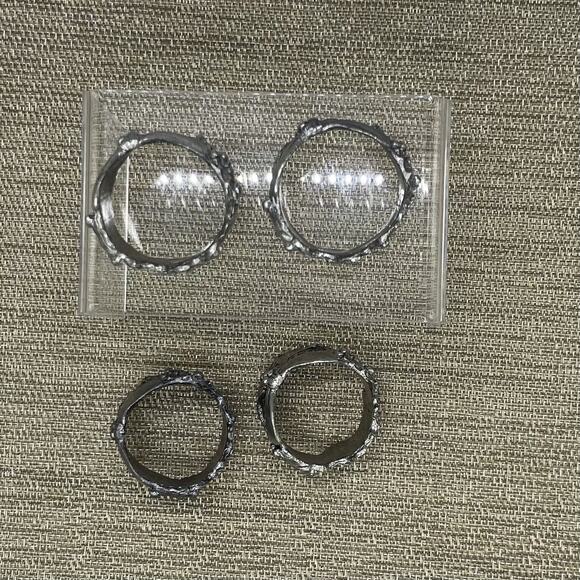 Seagull Pewter Holly Berry Ribbon napkin rings set of 4 - Picture 6 of 7